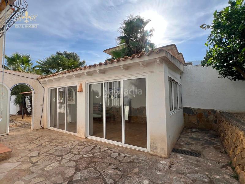 Foto 2ba10f56-8b72-4bfb-a953-2d994b59d2d4. Chalet con riscaldamento parcheggio piscina in L´Albir Alfàs del Pi (l´)