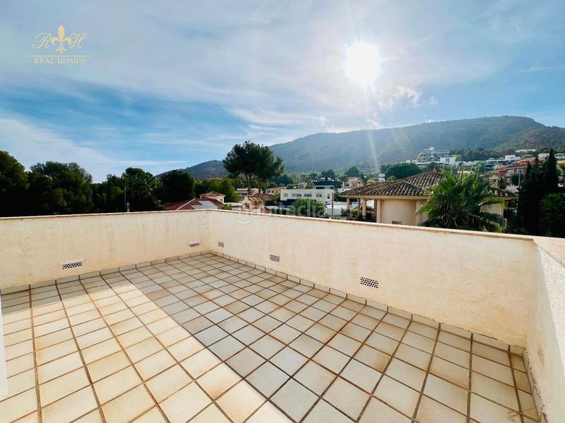 Foto 43d10e88-80dd-4649-972d-44a5efadb43f. Chalet con riscaldamento parcheggio piscina in L´Albir Alfàs del Pi (l´)