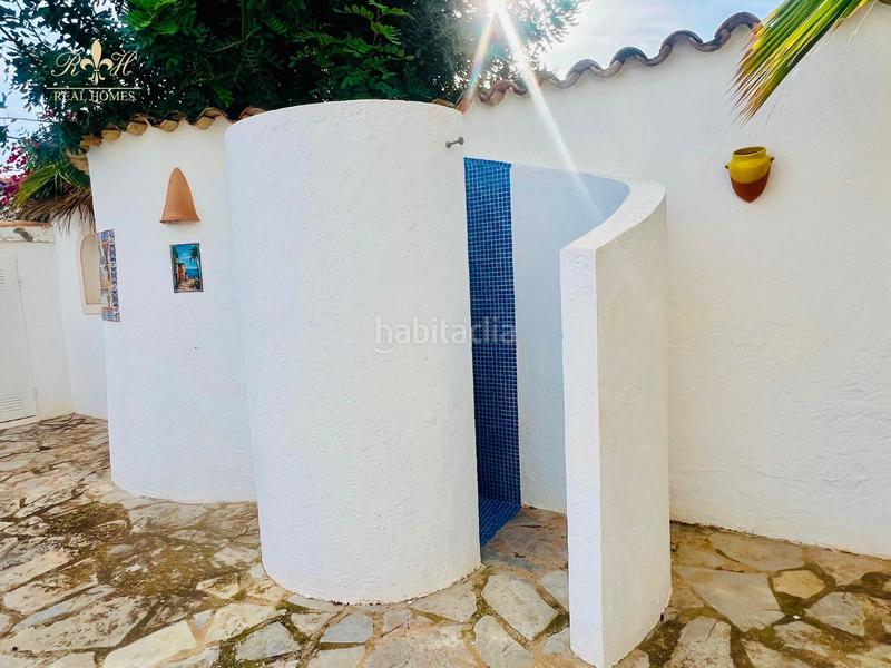 Foto 584353c3-b17e-47ea-a67f-b6d2a8fe8f7a. Chalet con riscaldamento parcheggio piscina in L´Albir Alfàs del Pi (l´)