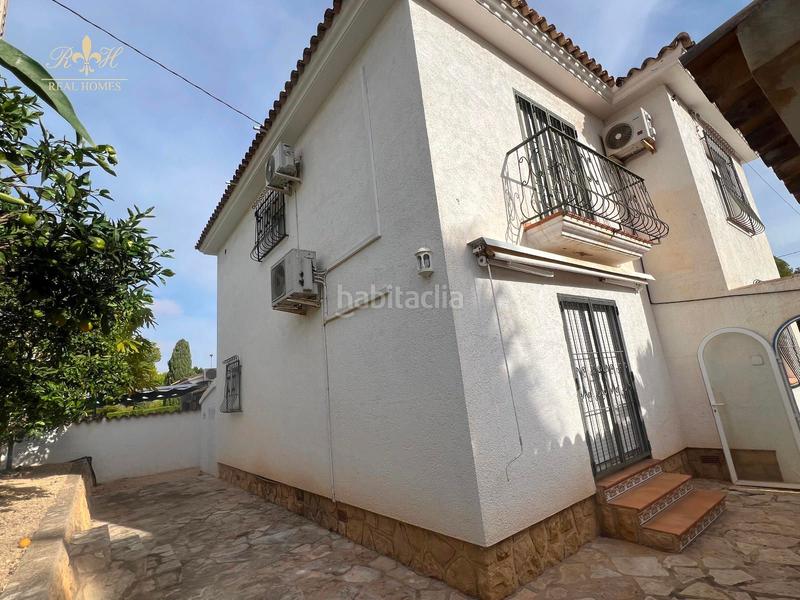 Foto 5ede3b53-797e-4bf8-a9aa-9e91d8a4356b. Chalet con riscaldamento parcheggio piscina in L´Albir Alfàs del Pi (l´)