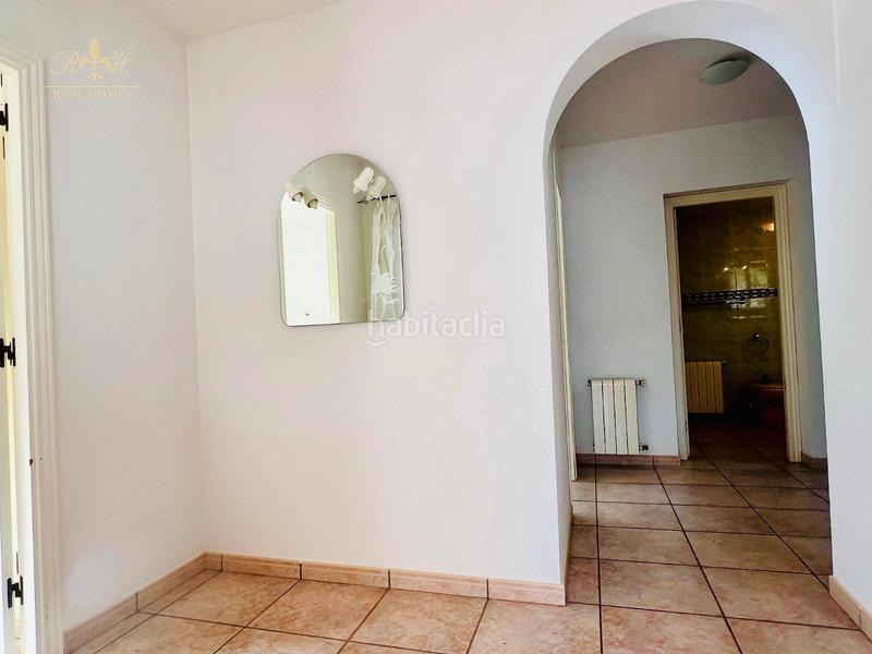 Foto 9cbb368e-fdbe-46c3-9625-488f385f7f53. Chalet con riscaldamento parcheggio piscina in L´Albir Alfàs del Pi (l´)