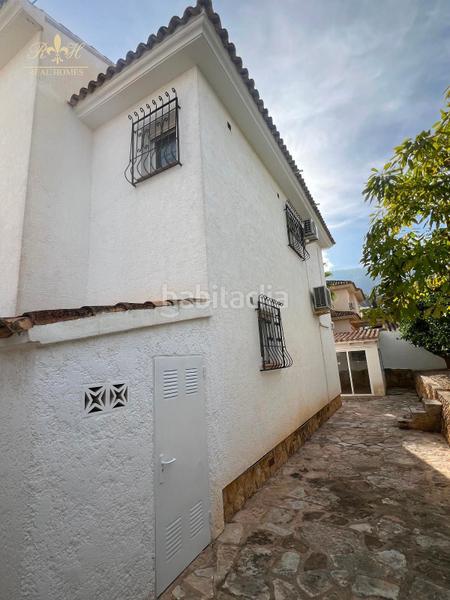Foto dbfd5651-fb0f-465d-a2be-0225a2045a39. Chalet con riscaldamento parcheggio piscina in L´Albir Alfàs del Pi (l´)