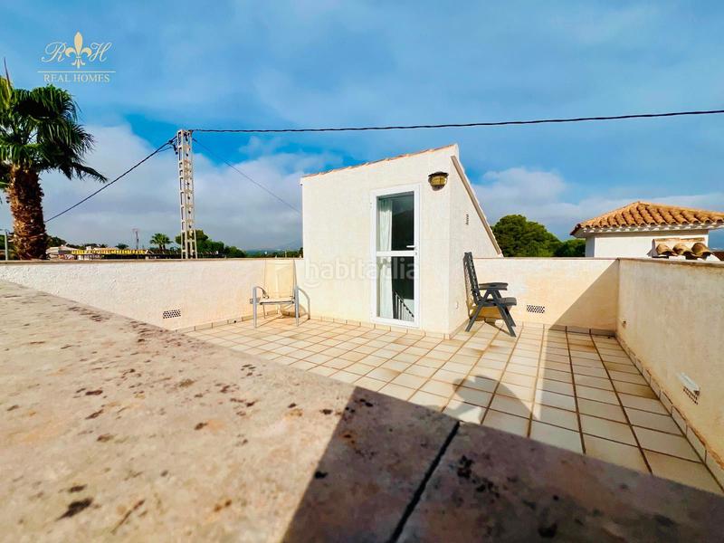 Foto fb46398d-20f5-46e2-99bc-9e1334d78622. Chalet con riscaldamento parcheggio piscina in L´Albir Alfàs del Pi (l´)