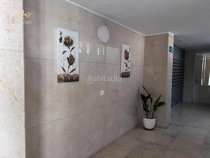 Foto 0aa8da4a-de21-4517-83dc-5514a8eb0a06. Appartamento con parcheggio piscina in Playa Levante Benidorm