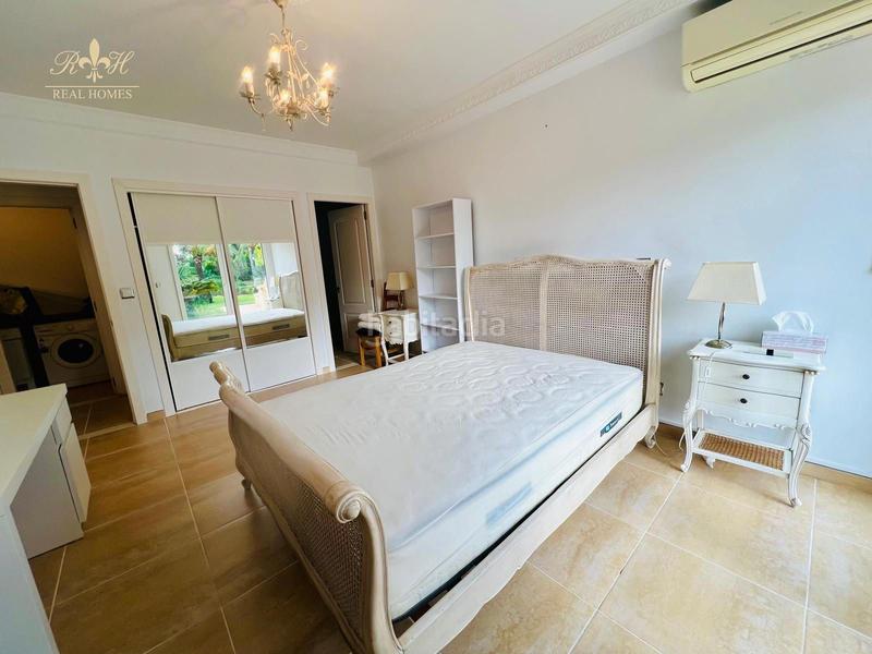 Foto ab0ddffd-025a-4454-8bca-e441f45900e7. Affitto chalet con riscaldamento parcheggio piscina in Altea