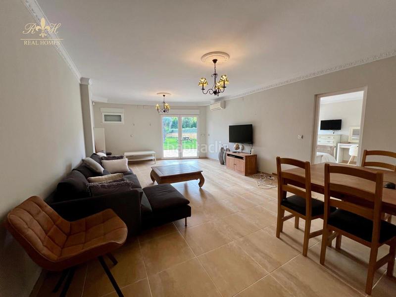 Foto b923f1fa-bb60-40b2-bd1f-1b3d9fbdd495. Affitto chalet con riscaldamento parcheggio piscina in Altea