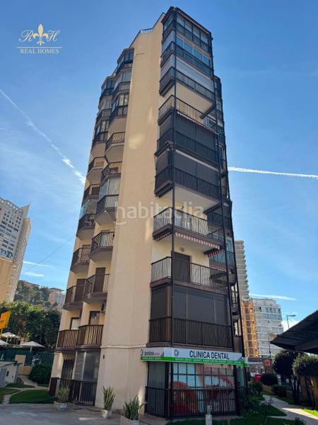 Foto 5e20b971-8681-4ecd-ad65-ff6e25711e3e. Àtic amb aparcament a Playa Poniente Benidorm