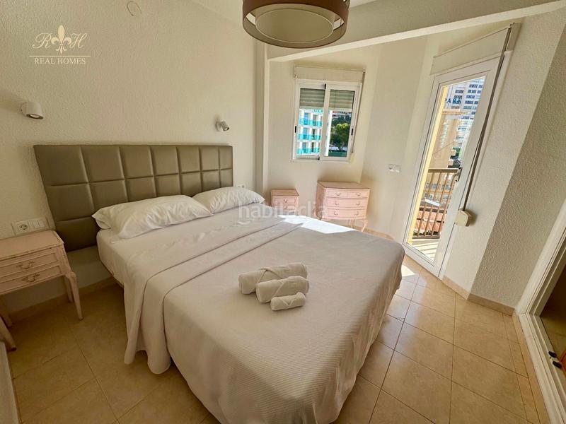 Foto d045200f-a906-4430-8145-72a1e72d303c. Àtic amb aparcament a Playa Poniente Benidorm