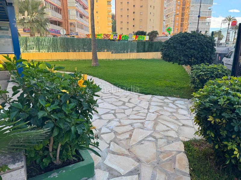 Foto d7c10974-0a1a-4801-8dae-77773af5aa6a. Àtic amb aparcament a Playa Poniente Benidorm