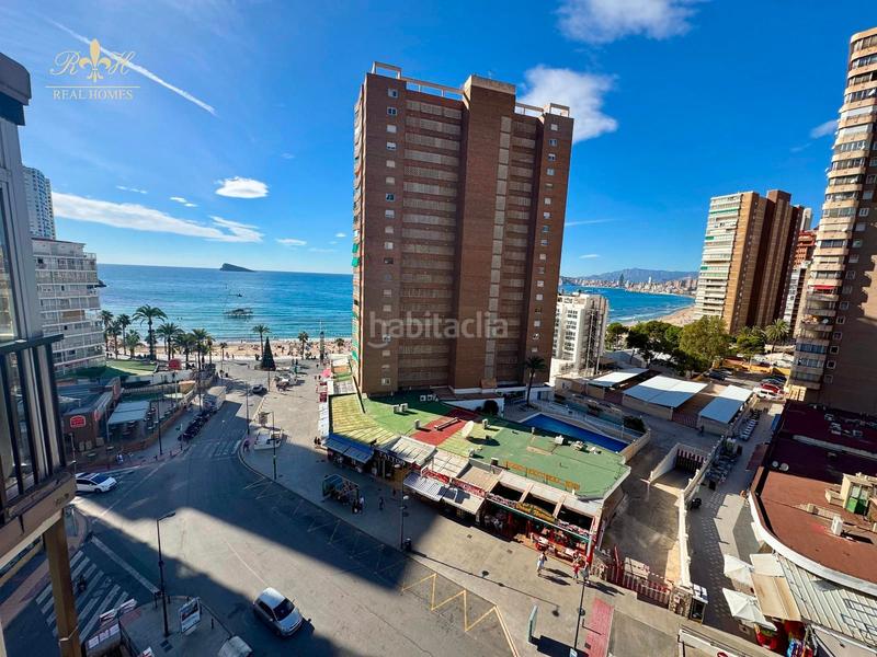 Foto e907c4f4-9d36-4653-8831-f90efead76d3. Àtic amb aparcament a Playa Poniente Benidorm
