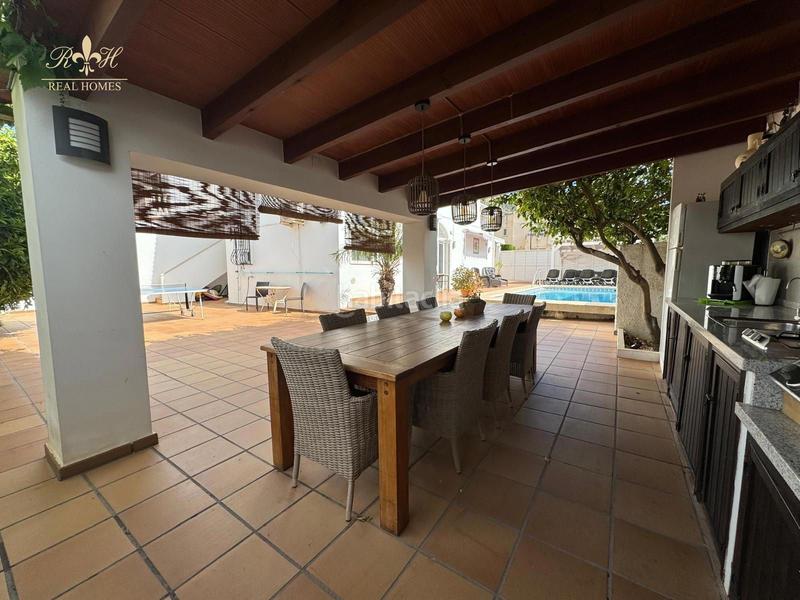 Foto 358c19b5-0f51-4b1b-ae09-34b988e00cee. Casa adosada adosado en venta en albir en L´Albir Alfàs del Pi (l´)
