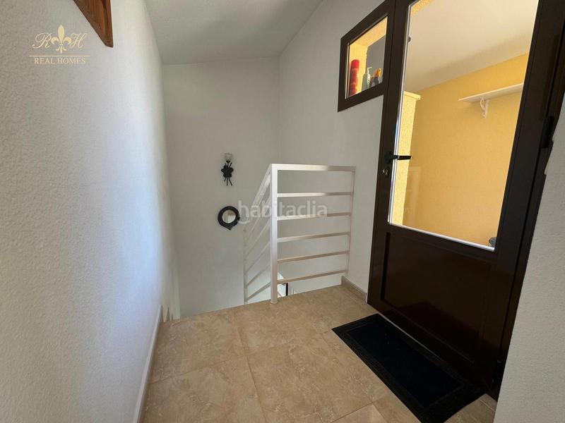 Foto 3806f95f-b41d-449b-b10d-1ff52b936fa7. Duplex con riscaldamento parcheggio piscina in L´Albir Alfàs del Pi (l´)