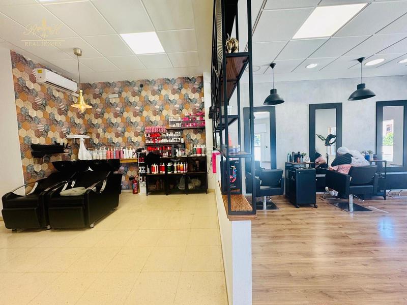 Foto c311403d-016c-4332-8236-211850b221c2. Lloguer local comercial a L´Albir Alfàs del Pi (l´)