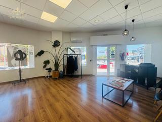 Lloguer Local Comercial  Vell de altea. Traspaso de local en albir