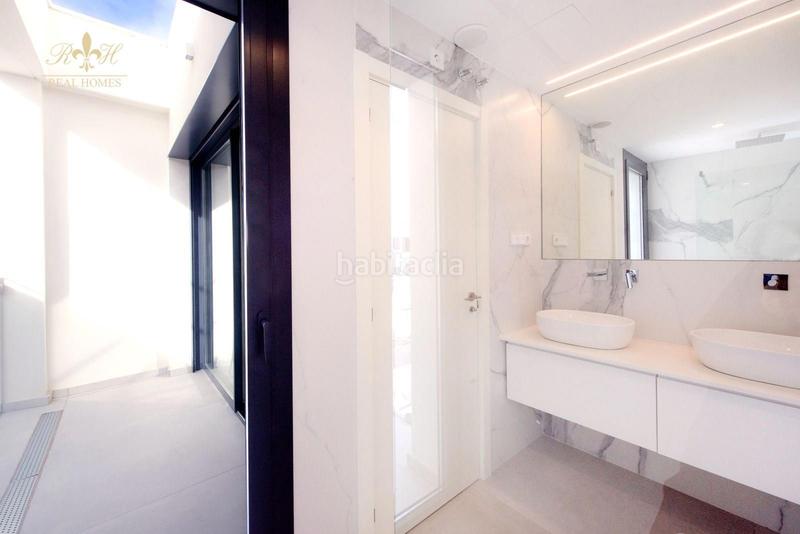 Foto 90992f37-9af8-4edc-a6d7-4d129d7e8f4d. Chalet avec parking piscine dans L´Albir Alfàs del Pi (l´)