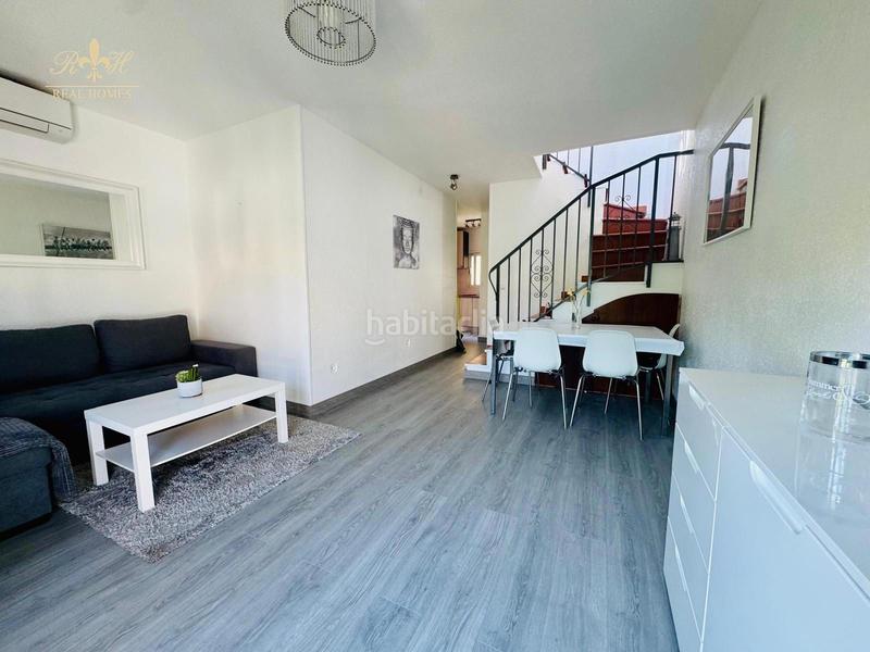 Foto a6f05907-3e8d-40a5-b003-eb255cceece8. Location duplex avec piscine dans L´Albir Alfàs del Pi (l´)