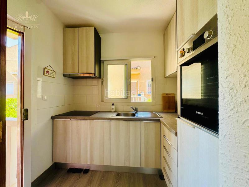 Foto bb17fcf4-5c00-4f7e-8551-ce2b3f0e3e65. Location duplex avec piscine dans L´Albir Alfàs del Pi (l´)