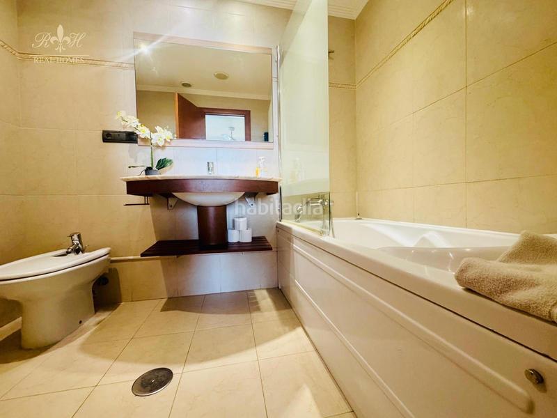 Foto 3a2beac3-8e45-4068-870f-c262fb2bc6f7. Appartamento con parcheggio piscina in Mascarat Altea