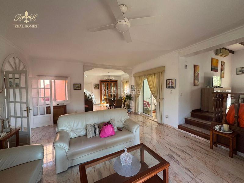 Foto 2cd2d716-9e1c-4245-9eb8-cd195d49a30b. Chalet con riscaldamento parcheggio piscina in L´Albir Alfàs del Pi (l´)