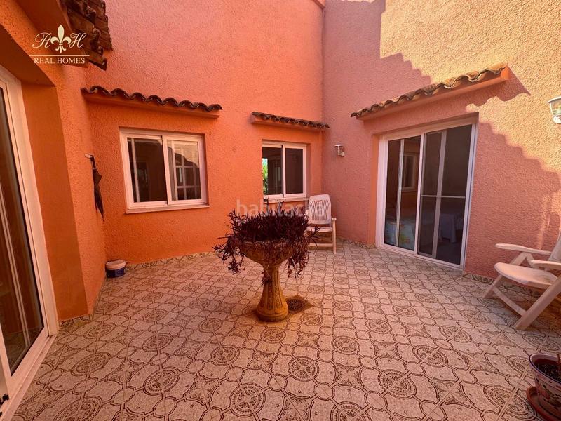 Foto 77c9ddc1-d41a-4b65-a492-f454143f93fd. Chalet con riscaldamento parcheggio piscina in L´Albir Alfàs del Pi (l´)