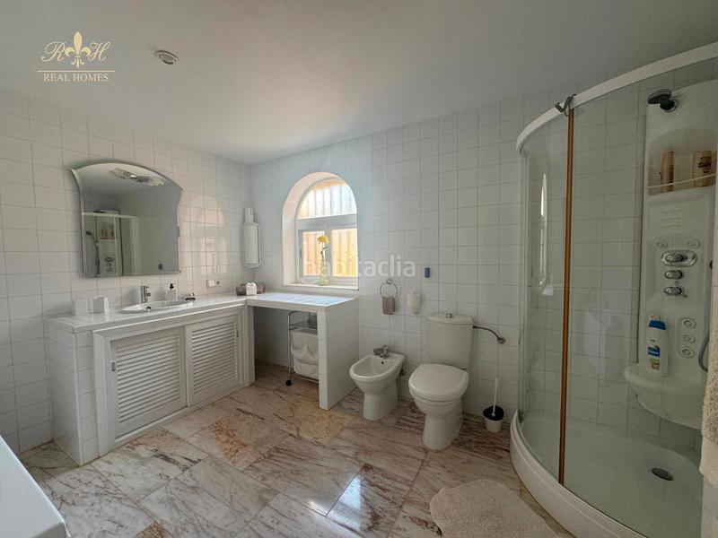 Foto c99228a4-d17d-49ee-b188-b489d219b432. Chalet con riscaldamento parcheggio piscina in L´Albir Alfàs del Pi (l´)