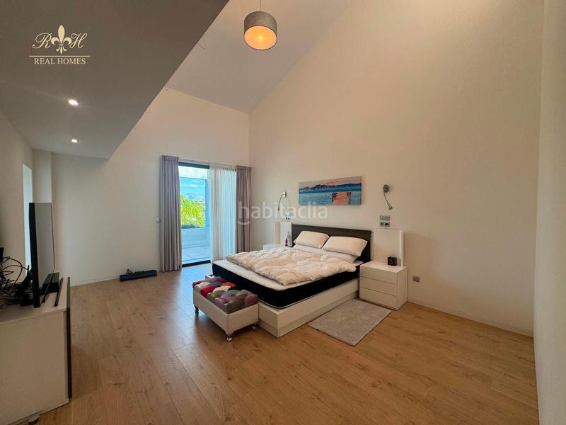 Foto e5794a8b-3104-43a8-ba89-e1ce16c8ea2a. Casa adossada amb calefacció aparcament piscina a Alfàs del Pi (l´)