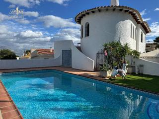 Xalet  Hidra. Venta de casa en la codiciada zona del albir