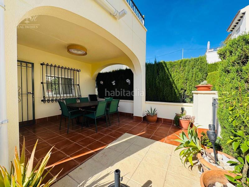 Foto 33b1f9ee-030d-40a6-847b-b06fe8b5cfdc. Lloguer casa adossada amb aparcament piscina a Altea la vella Altea