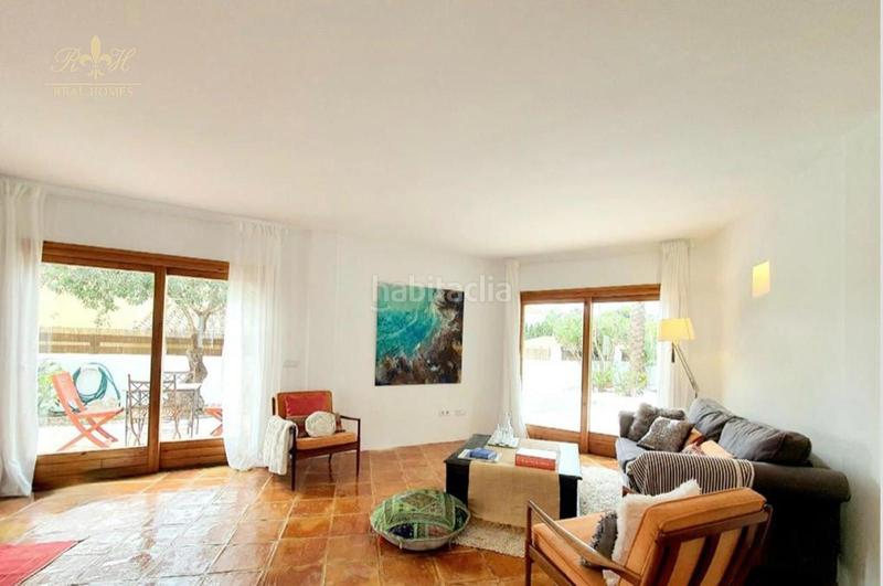 Foto 0e86b52b-4b8d-44d0-bbaf-037a3770a047. Alquiler chalet alquiler anual villa estilo ibicenco en alfaz del pi en Alfàs del Pi (l´)