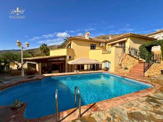 Chalet  Golf bahía. Chalet independiente en golf bahía finestrat