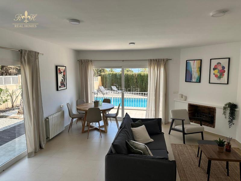 Foto 531106c2-5f8f-44ff-af30-8b6210174d4e. Affitto casa a schiera con parcheggio piscina in Escandinavia-Cautivador Alfàs del Pi (l´)