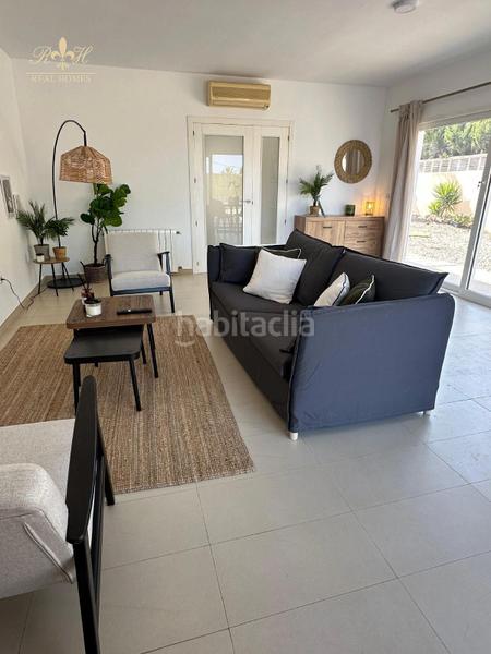 Foto 24260a7c-8895-4537-837f-ac8f983dbf83. Lloguer casa adossada amb aparcament piscina a Escandinavia-Cautivador Alfàs del Pi (l´)