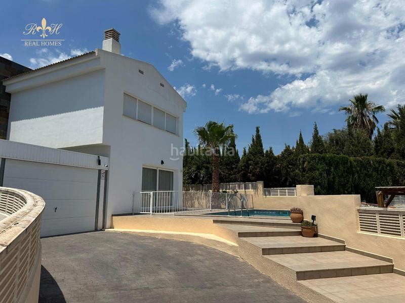 Foto 9593687f-0615-405c-a073-3a3dbe28a5fb. Lloguer casa adossada amb aparcament piscina a Escandinavia-Cautivador Alfàs del Pi (l´)