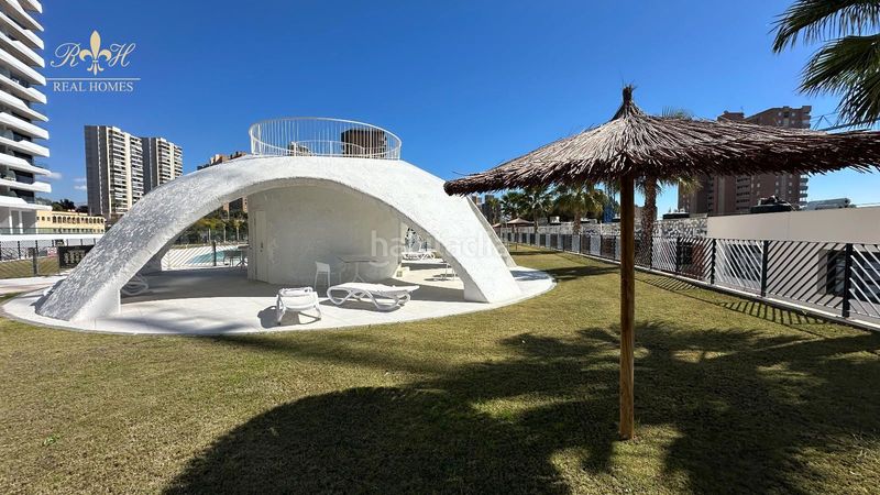 Foto 36bb02e6-b627-4fb0-a362-0cc0b94e498d. Pis amb calefacció aparcament piscina a Playa Poniente Benidorm