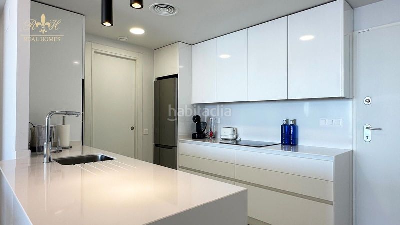 Foto 6db79150-e984-48ac-805e-9b41c5d73987. Pis amb calefacció aparcament piscina a Playa Poniente Benidorm