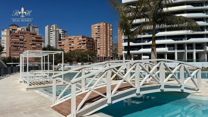 Foto 7218198b-9b36-48d8-9a15-96088f00ab19. Pis amb calefacció aparcament piscina a Playa Poniente Benidorm
