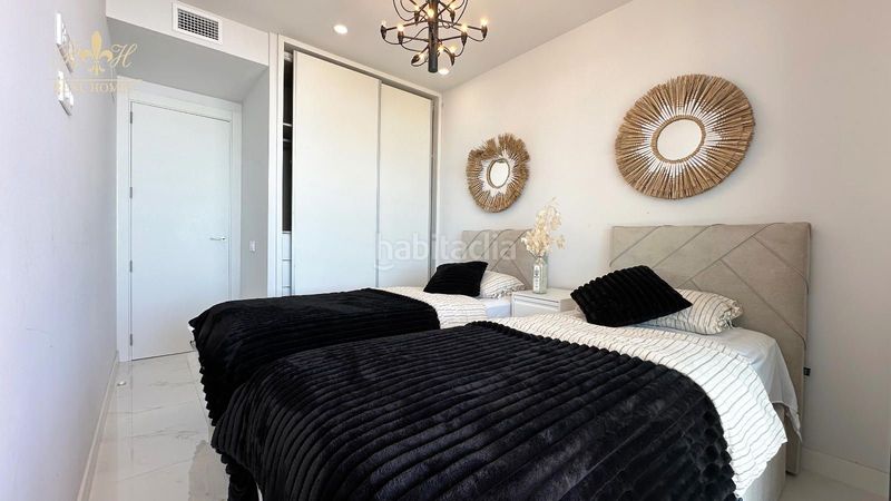 Foto 8fc4a67c-cbad-46aa-a0bf-b9e69d00fb8f. Pis amb calefacció aparcament piscina a Playa Poniente Benidorm