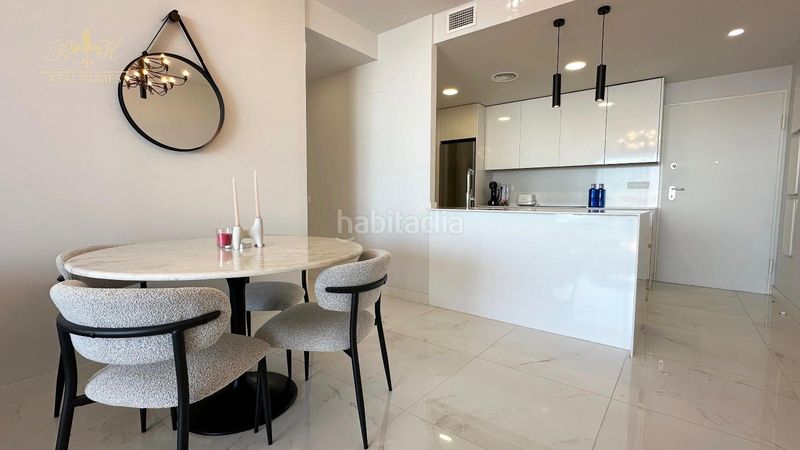 Foto bc5bf1d4-7cb2-4ce5-9c2e-2ff4bac9453a. Pis amb calefacció aparcament piscina a Playa Poniente Benidorm