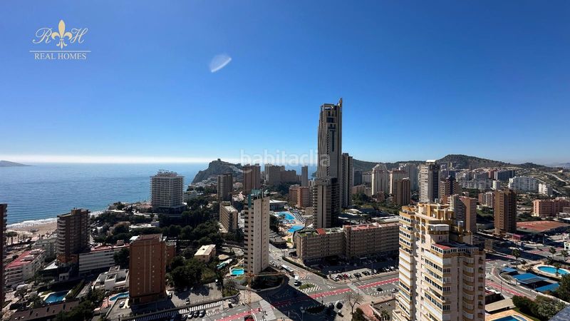 Foto ef16ac91-2ece-4357-9394-c79b1ab2a5b8. Pis amb calefacció aparcament piscina a Playa Poniente Benidorm
