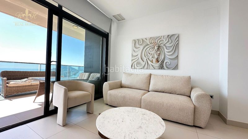 Foto 5caf3dc7-18c6-4364-8abc-f7cfdd61ced2. Pis amb calefacció aparcament piscina a Playa Poniente Benidorm