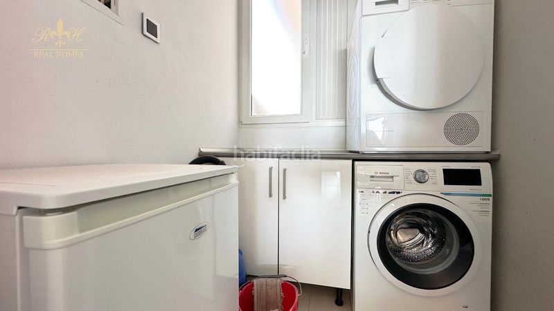 Foto 97d3acea-f89d-4322-95c2-684ac0be04e9. Pis amb calefacció aparcament piscina a Playa Poniente Benidorm