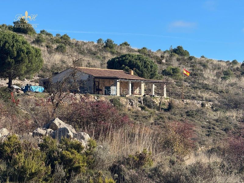 Foto 1269935c-1930-4fa8-b9d6-60ec932e24f3. Casa a Confrides