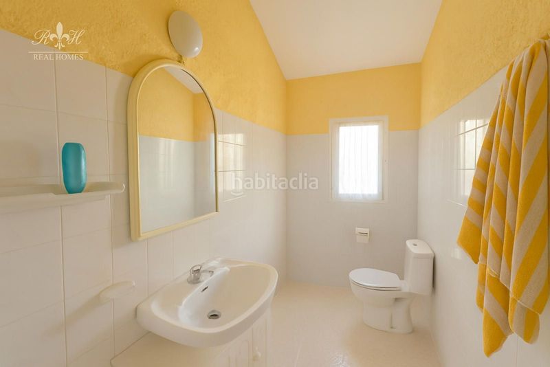 Foto 79095240-c72b-4b19-b24c-a948a1a38a17. Casa a Confrides