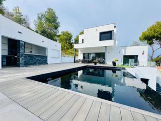 Location Chalet  Camí de la cantera. Exclusiva villa con vistas panorámicas, piscina y apartamentos i