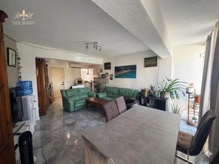 Pis  Tomás ortuño. Amplio piso de 3 dormitorios en el centro de benidorm