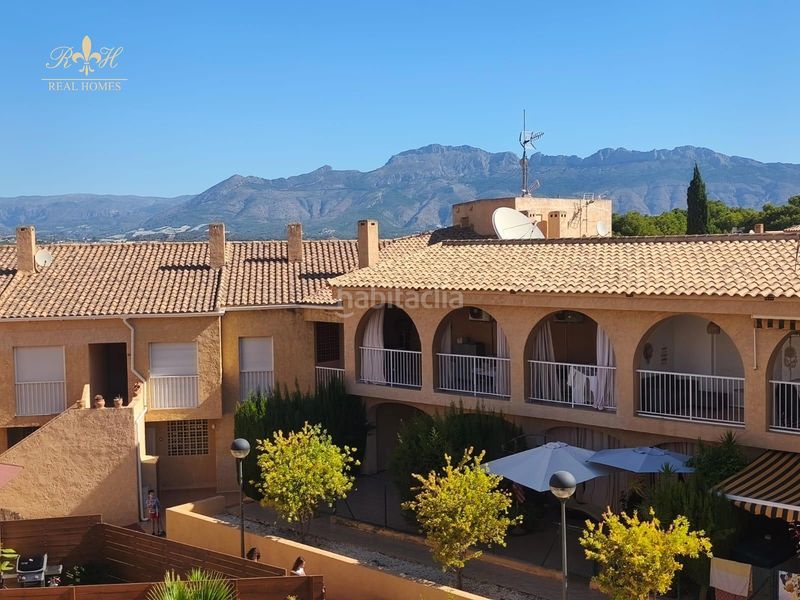 Foto c0246c96-083d-460f-879d-45c0a28562f9. Dúplex amb aparcament piscina a L´Albir Alfàs del Pi (l´)