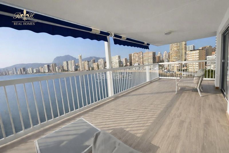 Foto f4780866-1f79-4a0f-b225-9daea406d415. Pis amb aparcament piscina a Playa Levante Benidorm