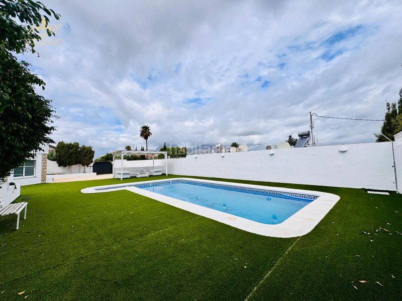 Foto 6366ac2e-9e8c-42c6-b8fa-57156d79ab16. Miete chalet mit pool in L´Albir Alfàs del Pi (l´)