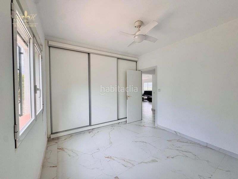 Foto 9f093201-8a11-4d7a-92e2-9d827dd6aae3. Miete chalet mit pool in L´Albir Alfàs del Pi (l´)