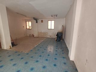 Local Comercial en Santiago el Mayor